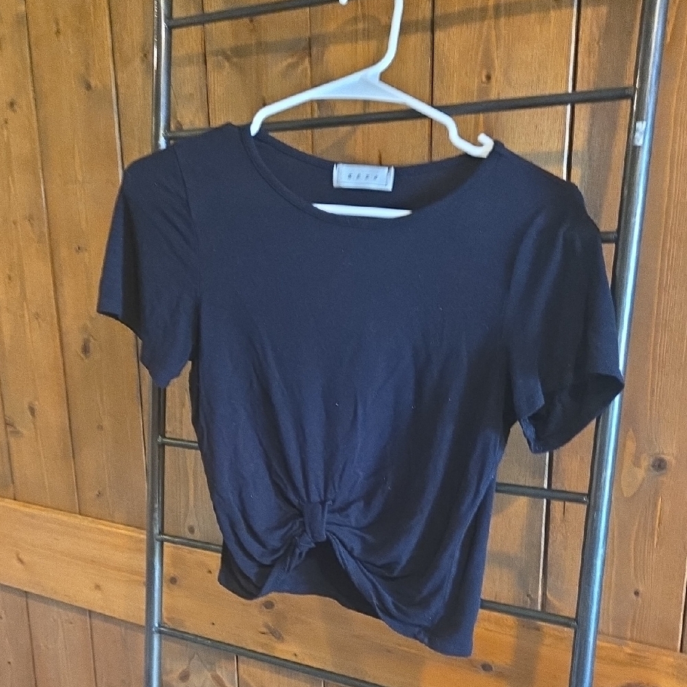 Gaze Crop Tie Front Short Sleeve Tee